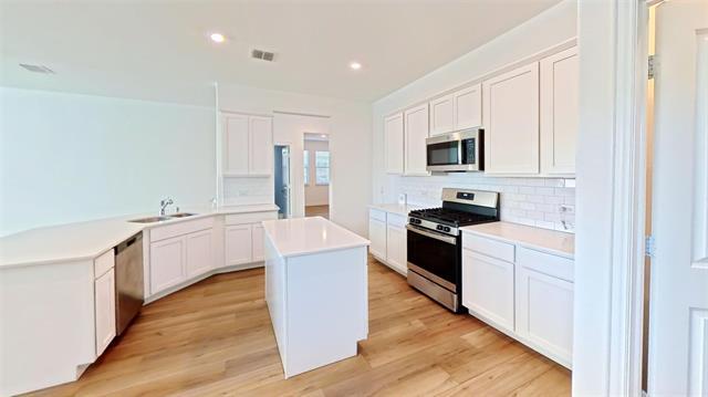 Building Photo - 1119 Sassafras Dr