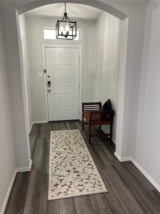 Building Photo - 200 Nathaniel Dr