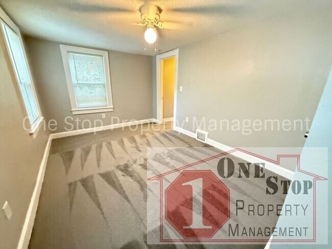 Building Photo - Beautiful 4 Bedroom 3 Bathroom Home in Kan...