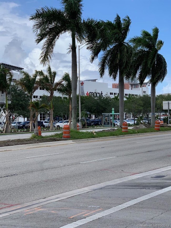 Building Photo - 7270 SW 88th St