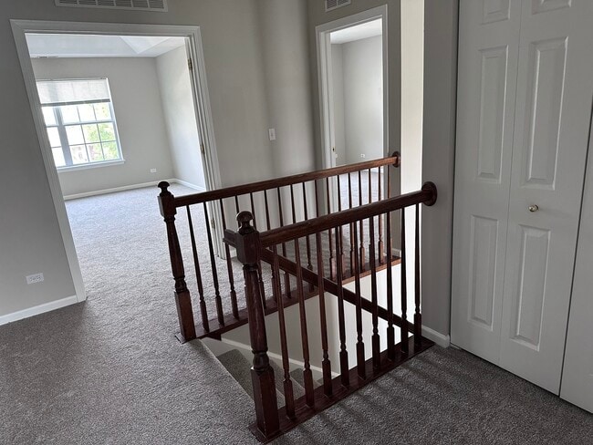 Building Photo - 2256 Pembridge Dr