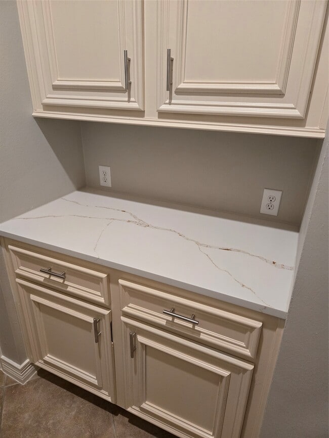 Building Photo - 3910 Champion Creek Ln