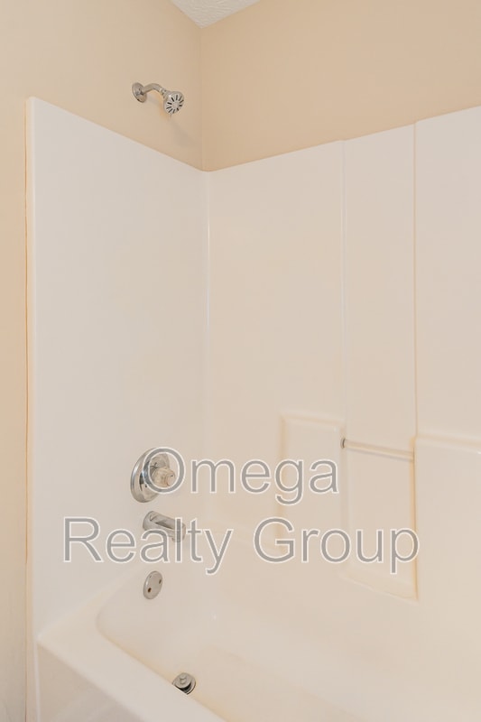 Building Photo - 614 River Birch Dr