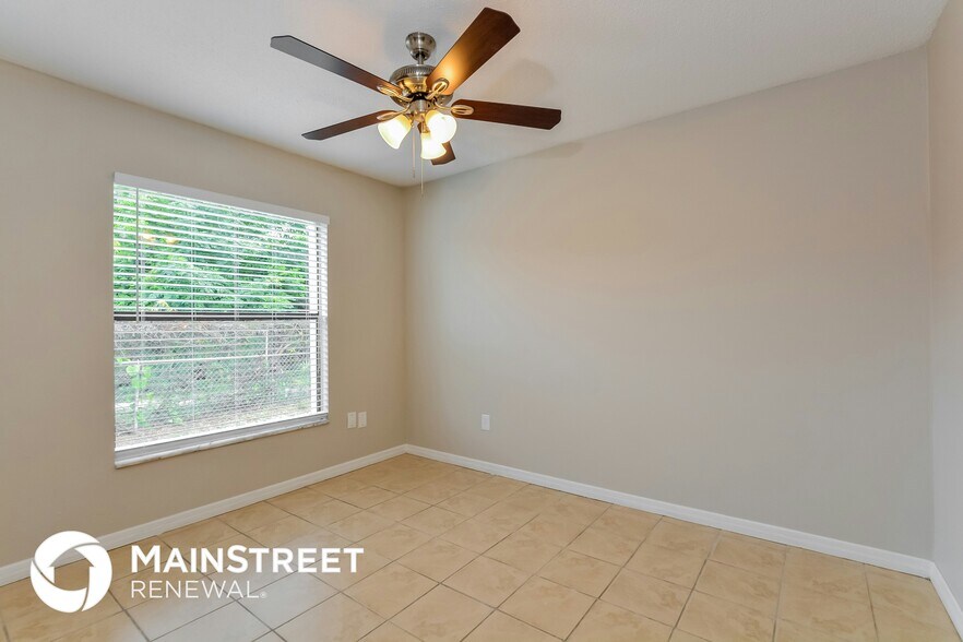 Building Photo - 3057 Riverhead Dr