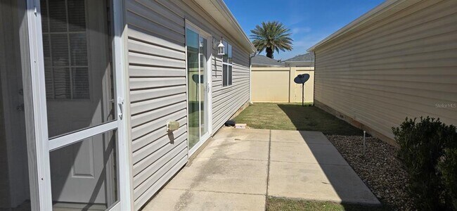 Building Photo - 1009 Ridgeville Rd