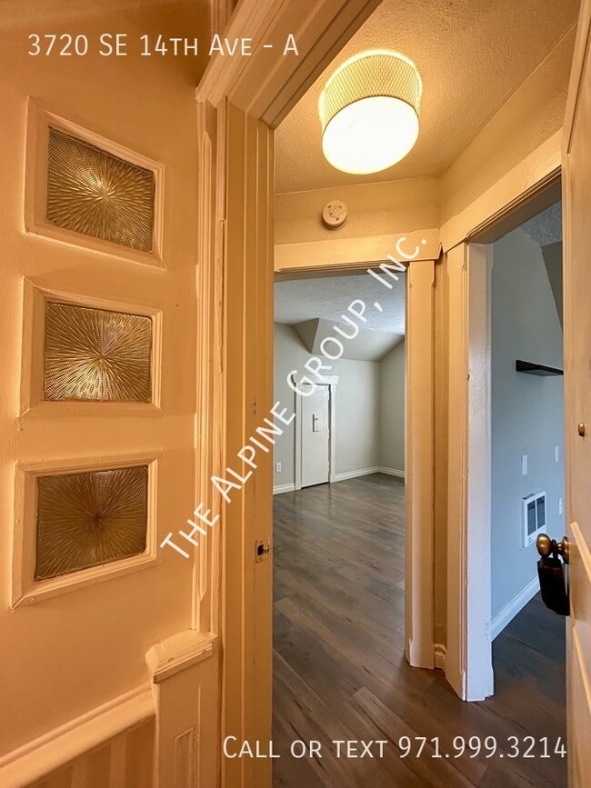 Building Photo - 1 Bedroom in Brooklyn!