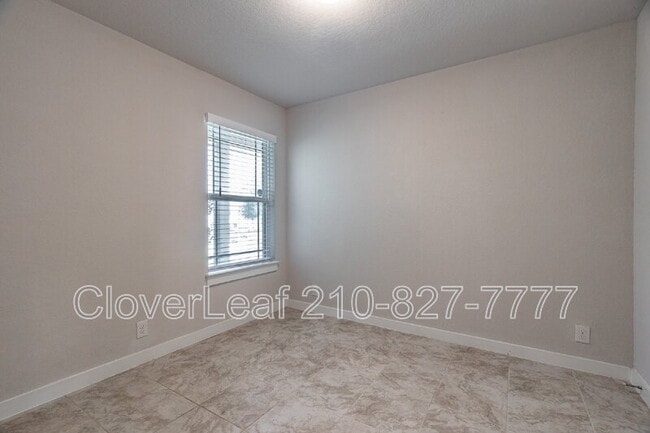 Building Photo - 11258 Casina View