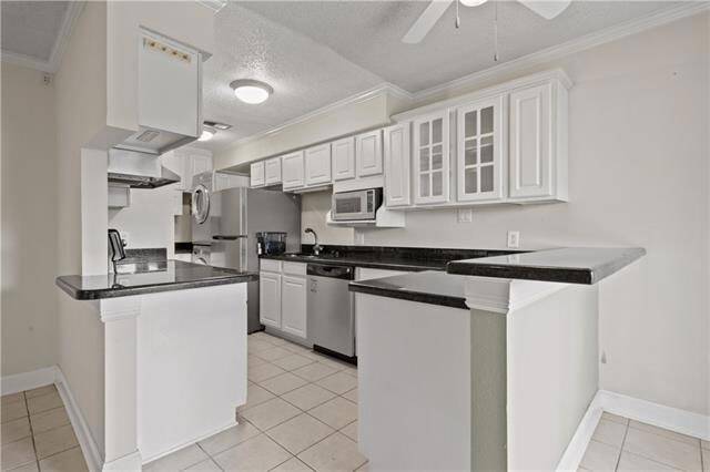 Building Photo - 4800 Pontchartrain Dr