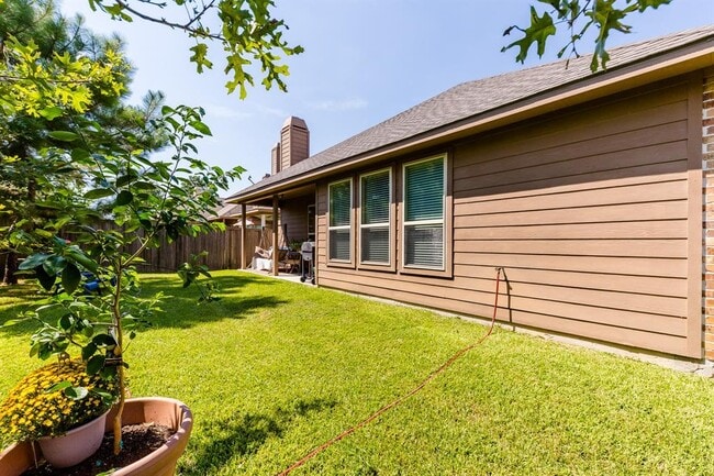 Building Photo - 63 Sagamore Ridge Pl