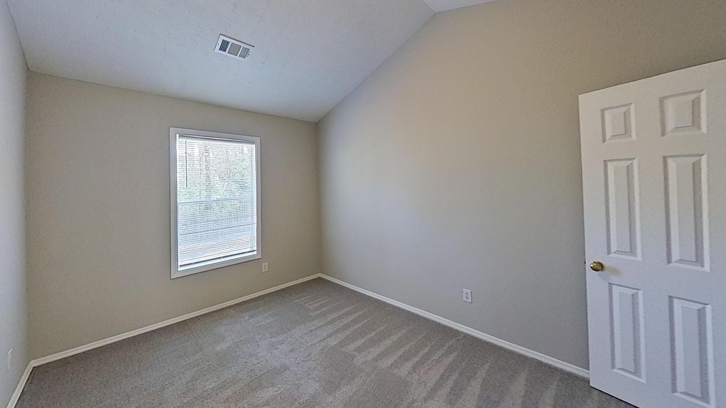 Building Photo - Spacious Lithonia Gem in a Quiet Community