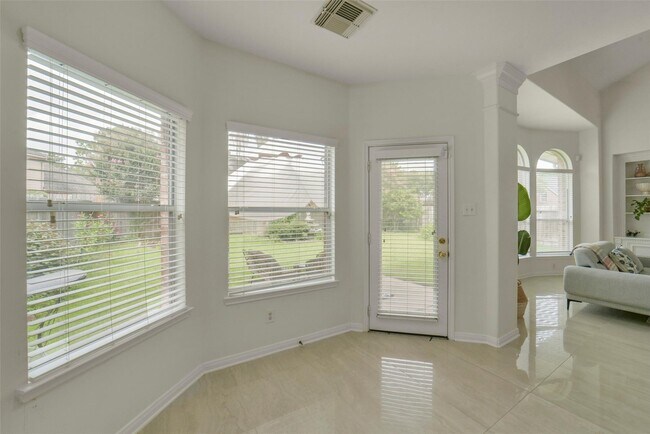 Building Photo - 17319 Deep Prairie Dr