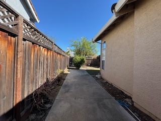 Building Photo - 18380 Murphy Springs Dr