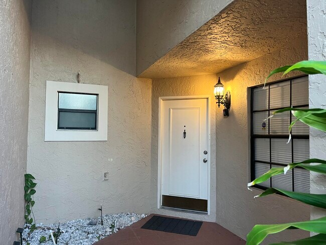 Building Photo - 6080 Verde Trail S