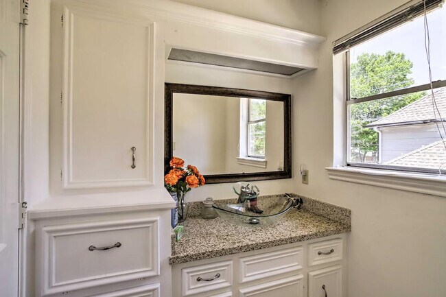 Building Photo - 15307 T C Jester Blvd