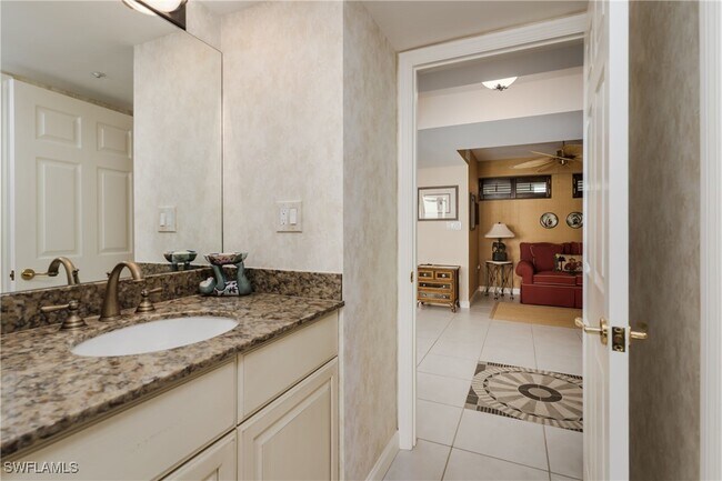 Building Photo - 6849 Grenadier Blvd