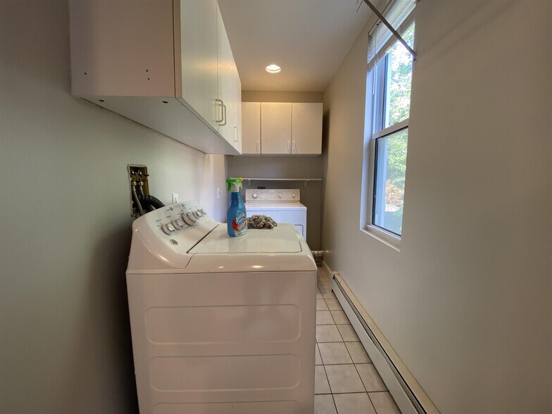 Building Photo - 47 Tremont St
