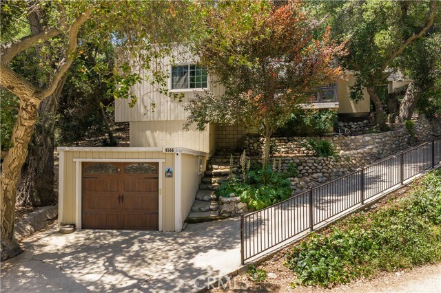 Building Photo - 4566 Lower Live Oak Canyon Rd