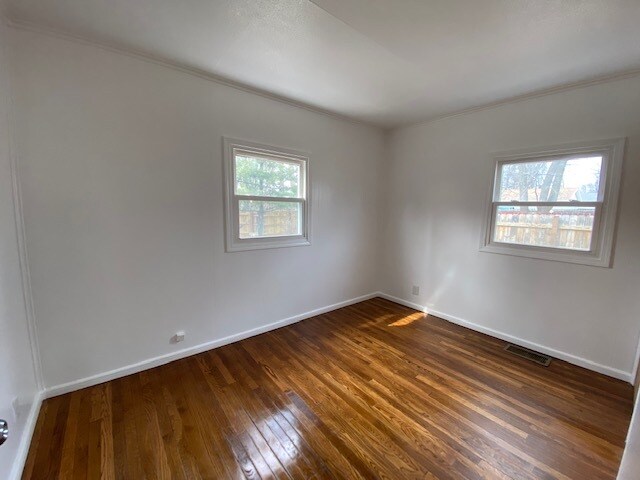 Building Photo - 4005 Addison St