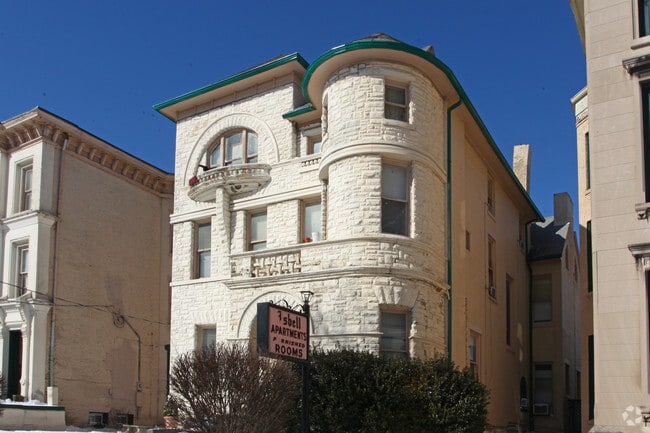 Building Photo - Isbell Apartments