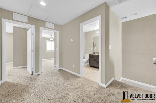 Building Photo - 3013 Camino Sereno Ave