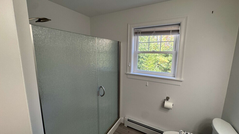Building Photo - 38 Gristmill Ln