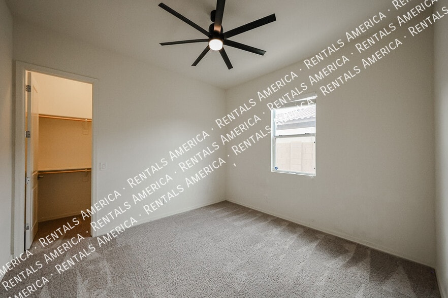 Building Photo - 22366 E Sentiero Dr