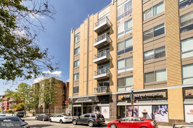 Building Photo - 2550 17th St NW