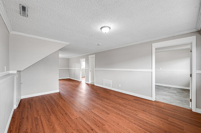 Building Photo - $1,995.00, 3 bed, 2 bath located in Fountain