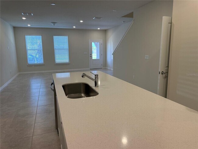 Building Photo - 6400 Tabebuia Pkwy