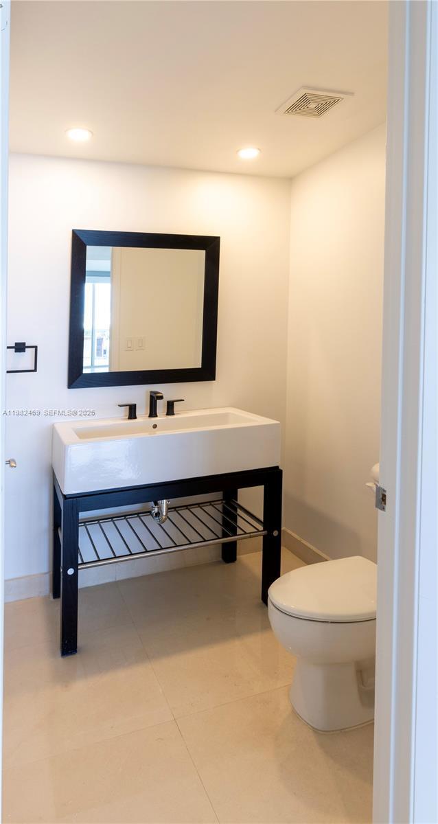 Building Photo - 400 Alton Rd