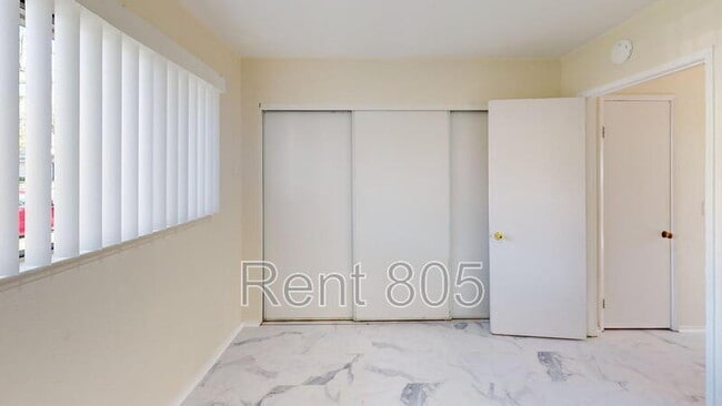 Building Photo - 2585 Anchor Ave