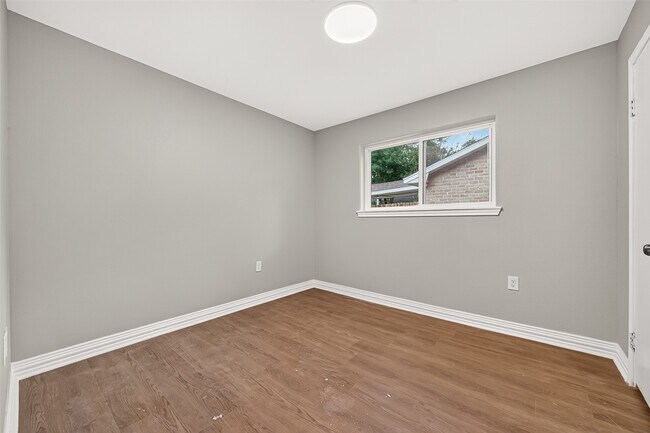 Building Photo - 1722 Shannon Valley Dr