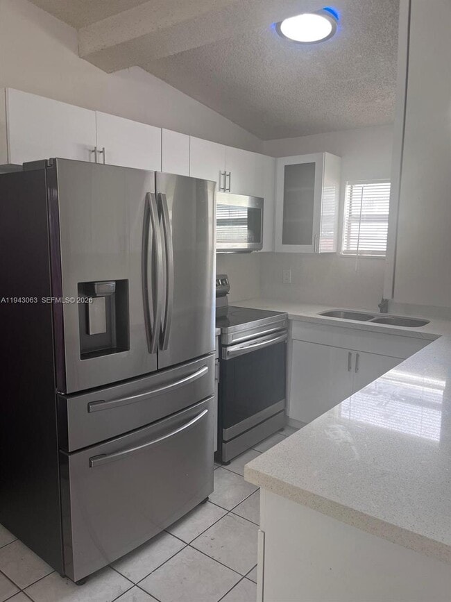 Building Photo - 50 NW 68th Ct