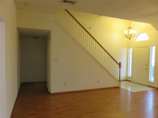 Building Photo - 1410 Ambrose Dr