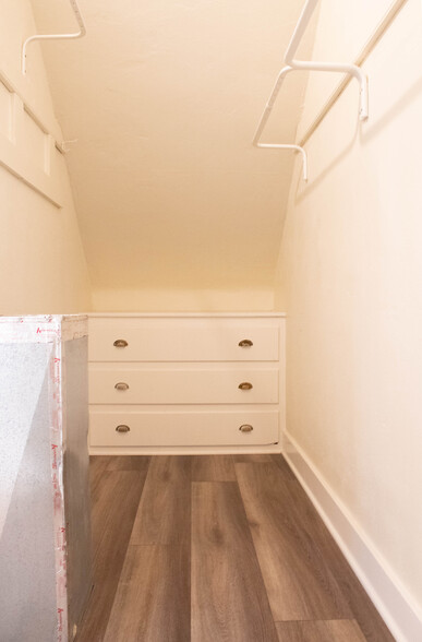 Under stair storage - 2522 Capitol Ave