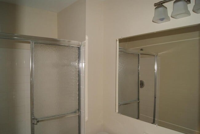 Building Photo - 9156 Stevens Ct