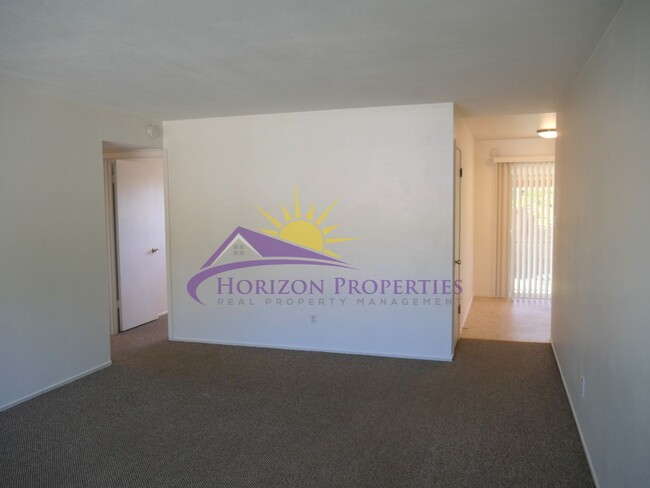 Building Photo - 7296 Farm Dale Wy