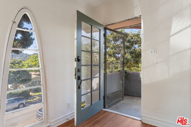 Building Photo - 4018 Berenice Ave