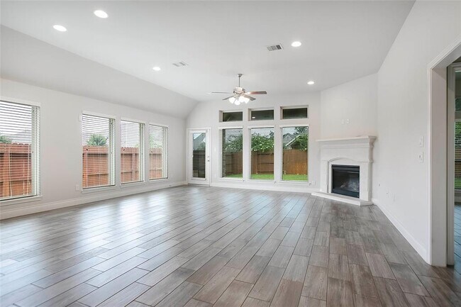 Building Photo - 28203 Checker Bend Ln