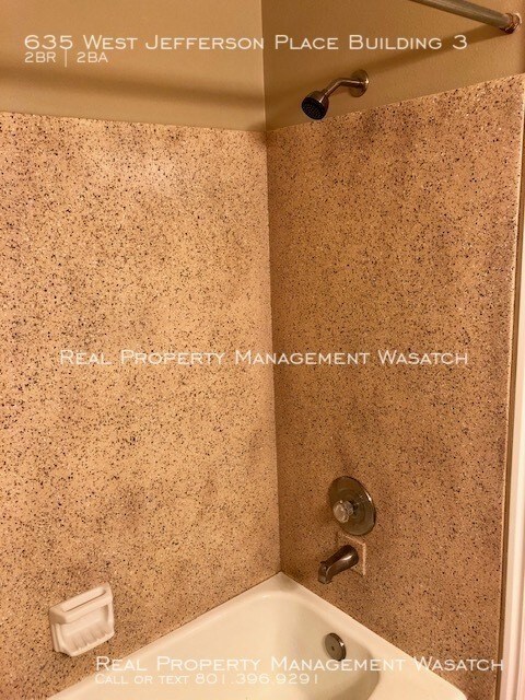 Building Photo - 2 Bed 2 Bath Condo in Sandy