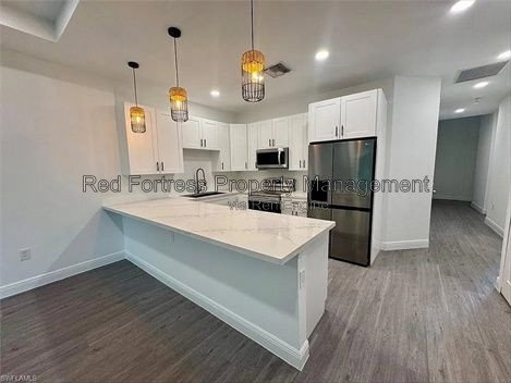 Building Photo - 17546 Dumont Dr