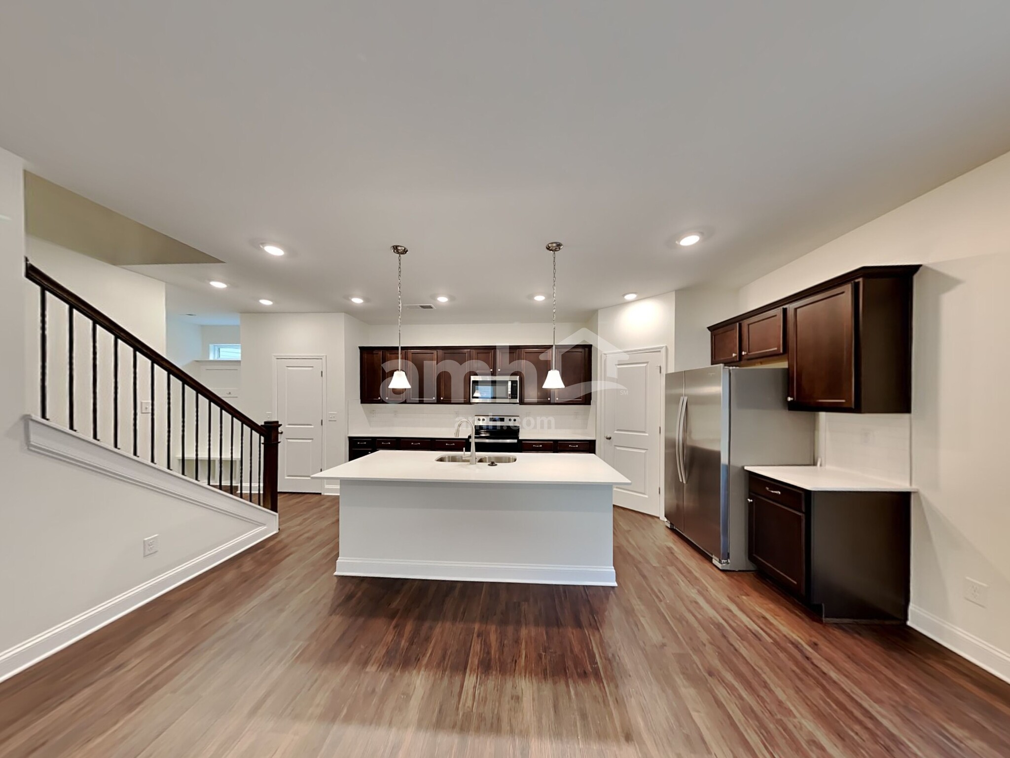 Building Photo - 7425 Garrett Ct