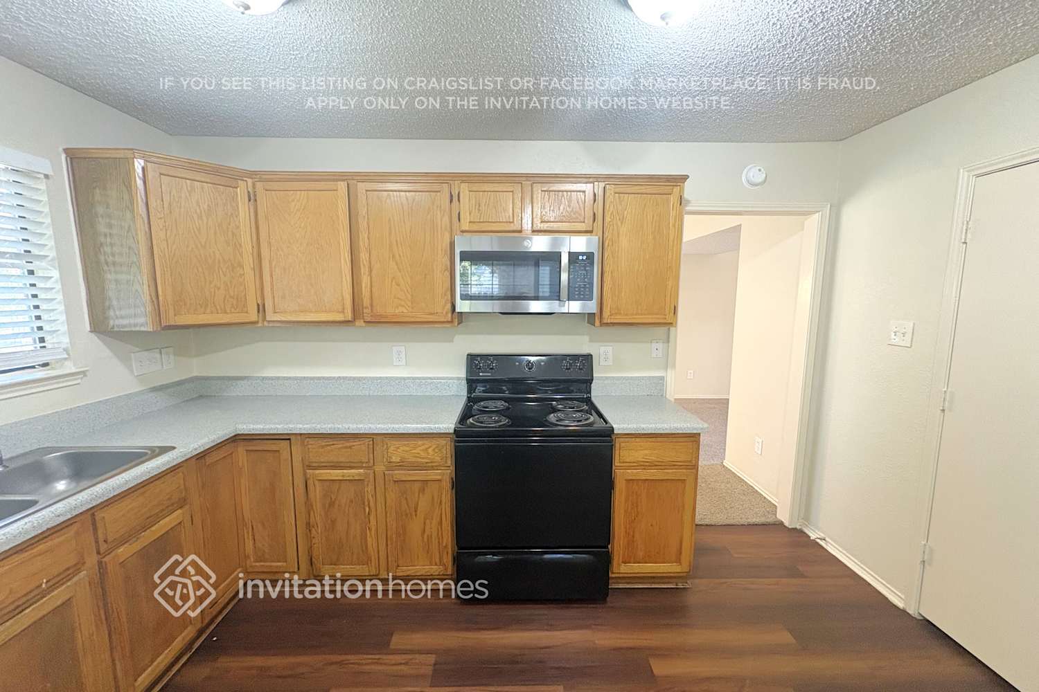 Building Photo - 6919 Cedar Knoll Dr