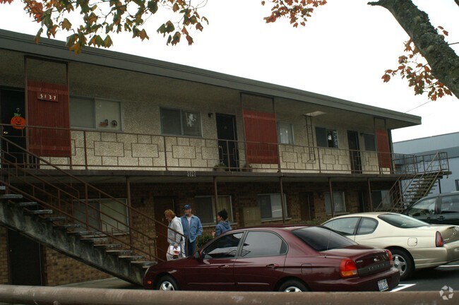  - Beaumont Apts
