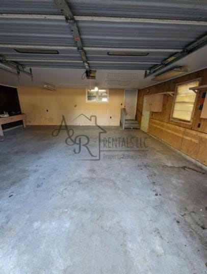 Building Photo - 403 E 21st St