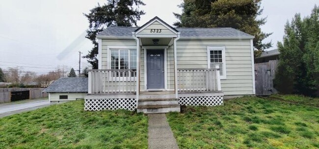 Primary Photo - Gorgeous 2 bd House near Point Defiance and Proctor District!