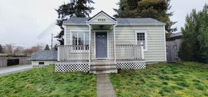 Building Photo - Gorgeous 2 bd House near Point Defiance and Proctor District!