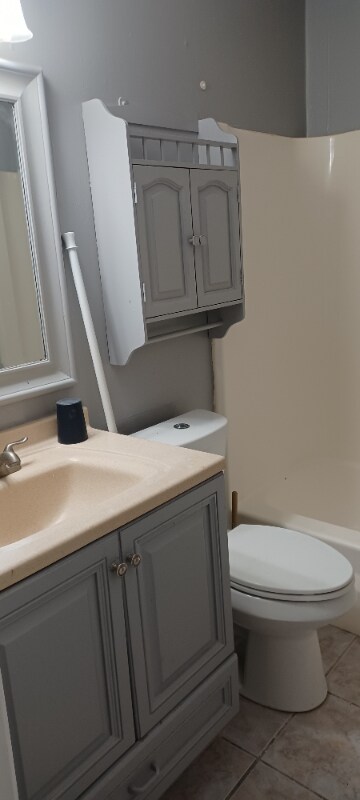 Building Photo - 301 Bolivar Ave