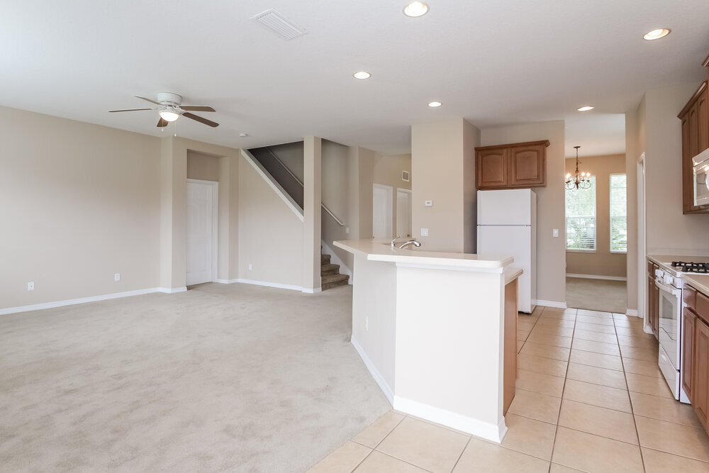 Building Photo - 6305 36th Ct E