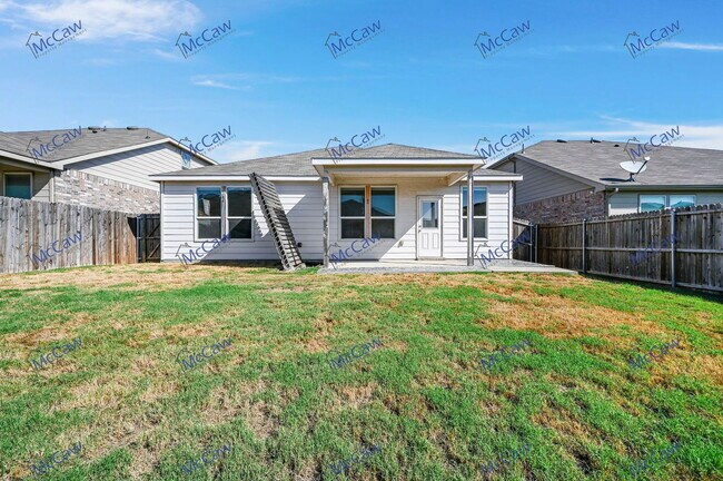 Building Photo - 2424 Bermont Red Ln